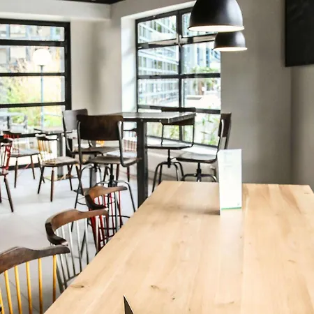 Hotel Ibis Styles Republique Clermont-Ferrand