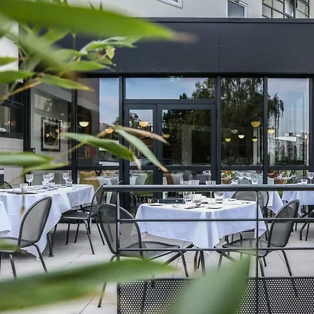 Ibis Styles Republique Hotel 3*