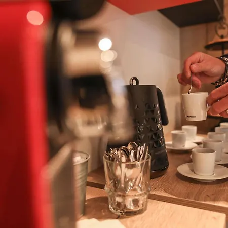 Ibis Styles Republique Hotell