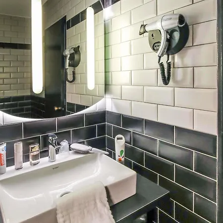 Ibis Styles Republique Отель Клермон-Ферран