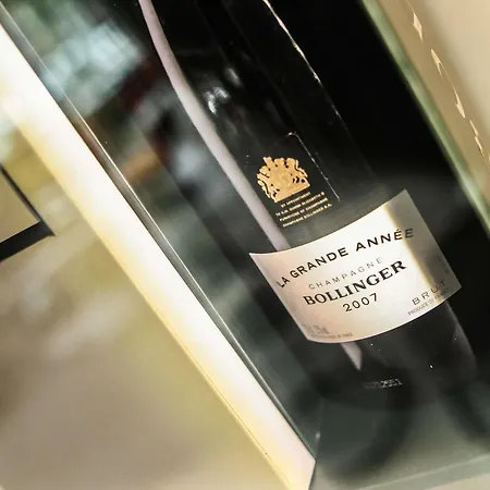 Отель Ibis Styles Republique Клермон-Ферран