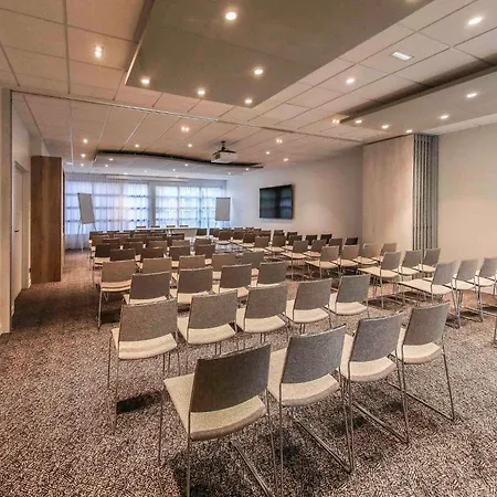 Отель Ibis Styles Republique 3*