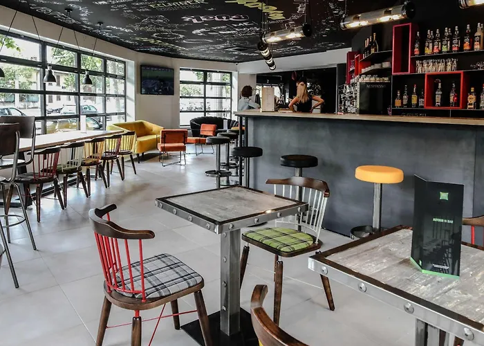 Ibis Styles Republique Hotell 3*