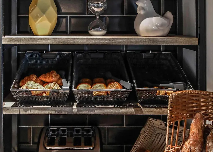 Отель Ibis Styles Republique