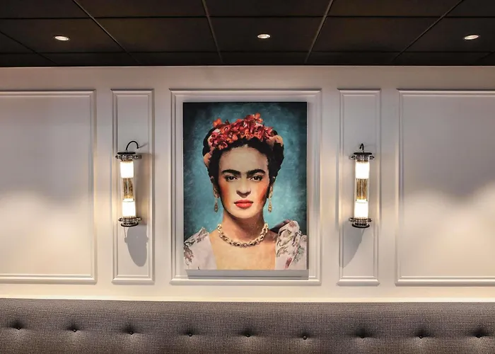 Ibis Styles Republique Отель