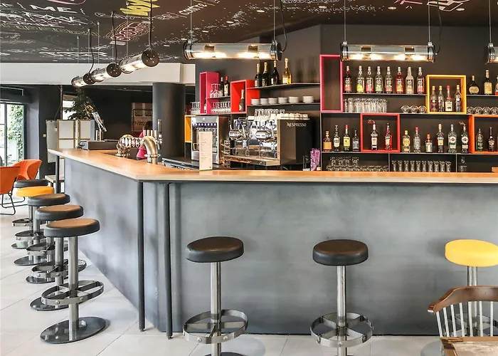 Отель Ibis Styles Republique